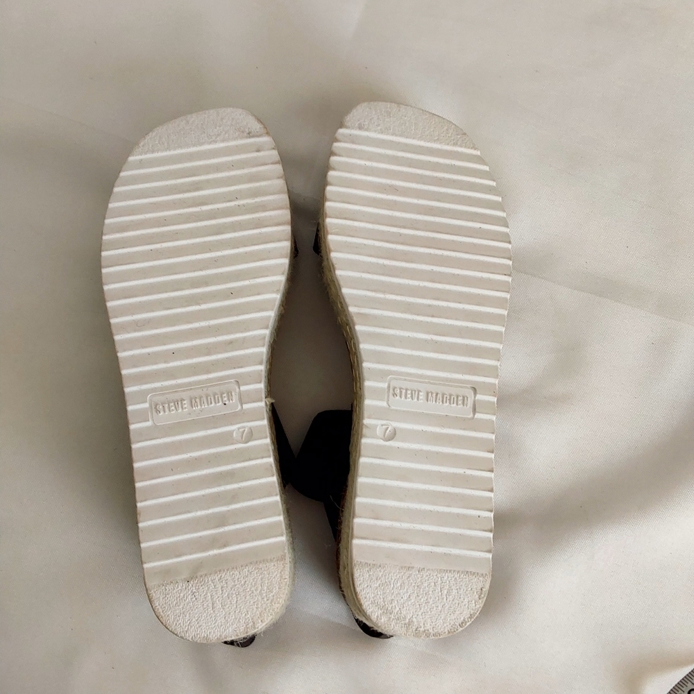 Steve Madden Black Espadrille Platform Sandals - Picture 10 of 12